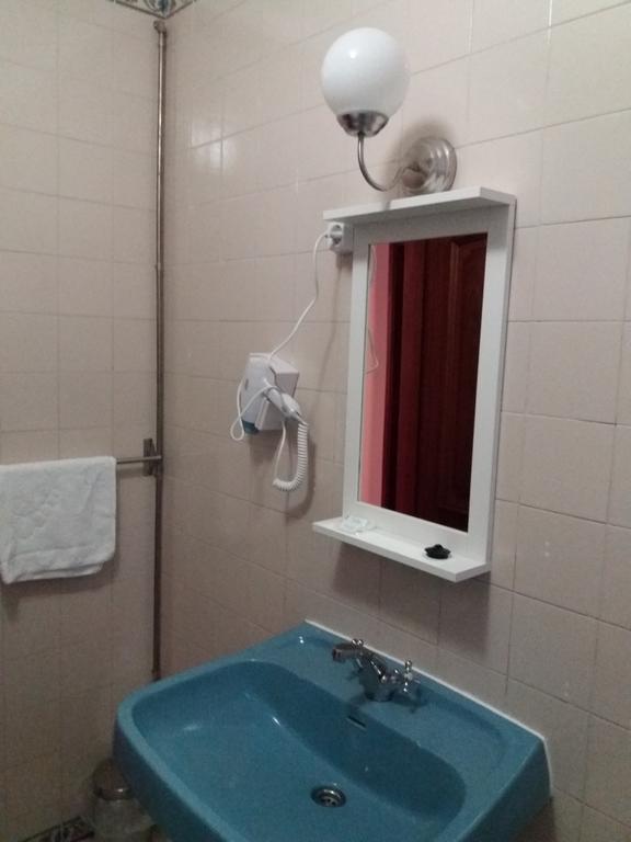 Alojamentos Vitinho 2 - Vila Nova Milfontes Вила-Нова-де-Мильфонт Экстерьер фото